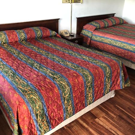 רינו America'S Best Travel Inn מראה חיצוני תמונה