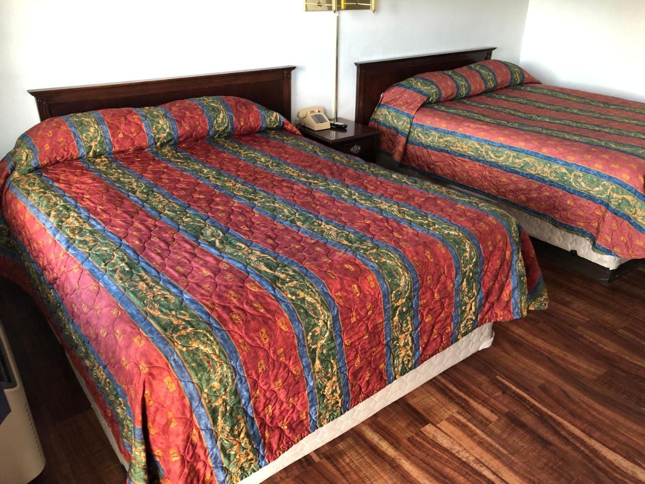רינו America'S Best Travel Inn מראה חיצוני תמונה